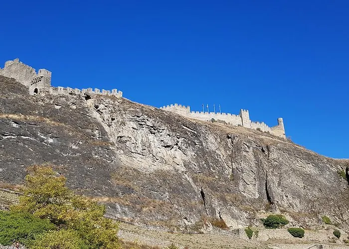 Le Merle Châtelain 3* Sion