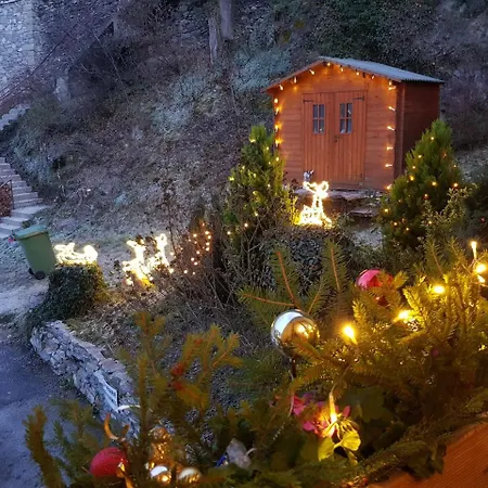 Le Merle Chatelain Guest house